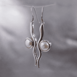 Silver Earring With Pearl P El 57