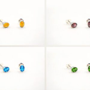 Stud Earrings With Gem Stones J El 26