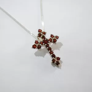 Silver Cross Pendant With Garnet T Pl 09